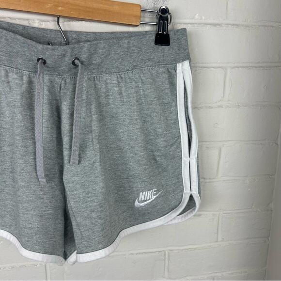 Nike Grey Casual Logo Lounge Shorts Size M - Picture 5 of 9
